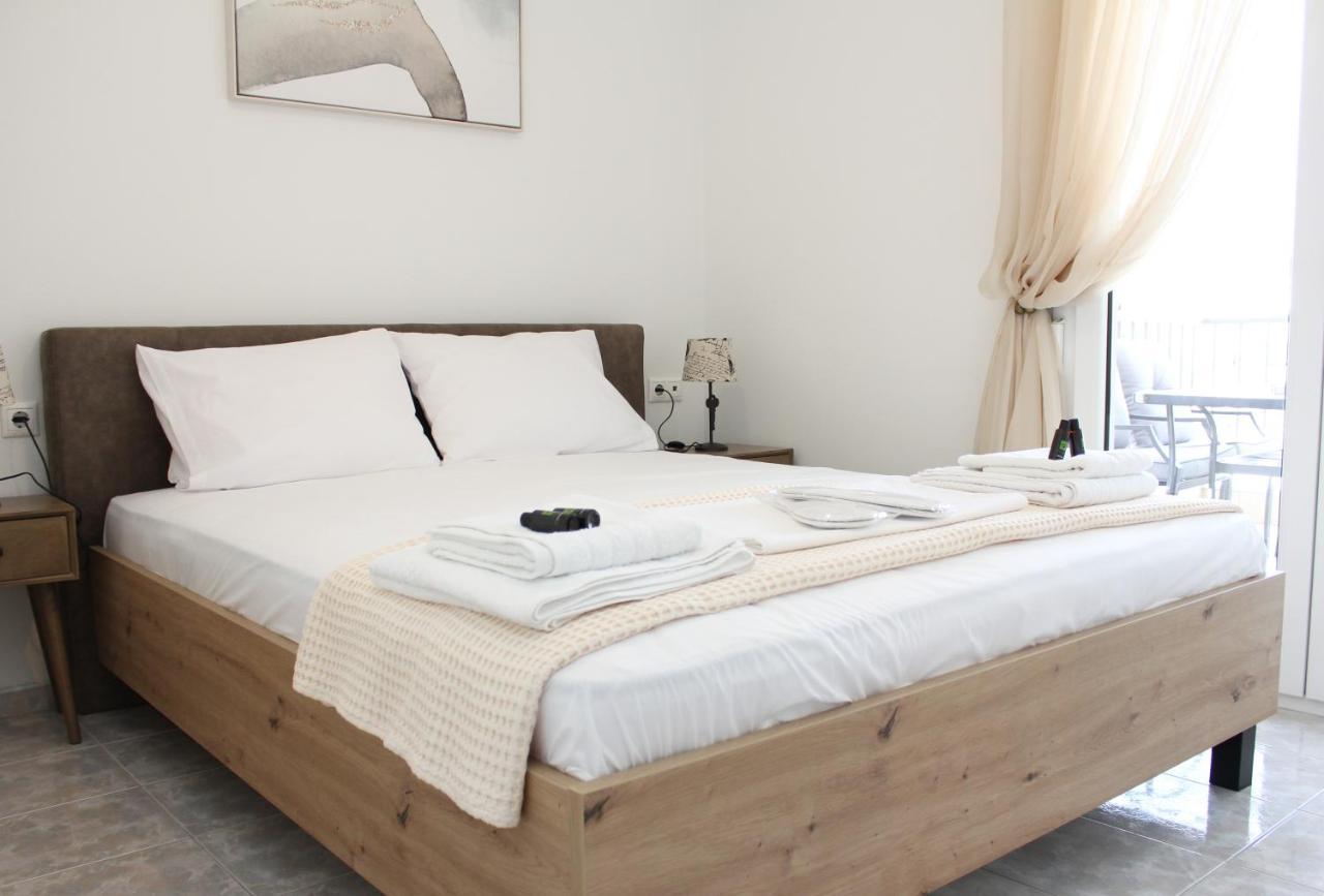 Side Beach Apartment Kavála ภายนอก รูปภาพ