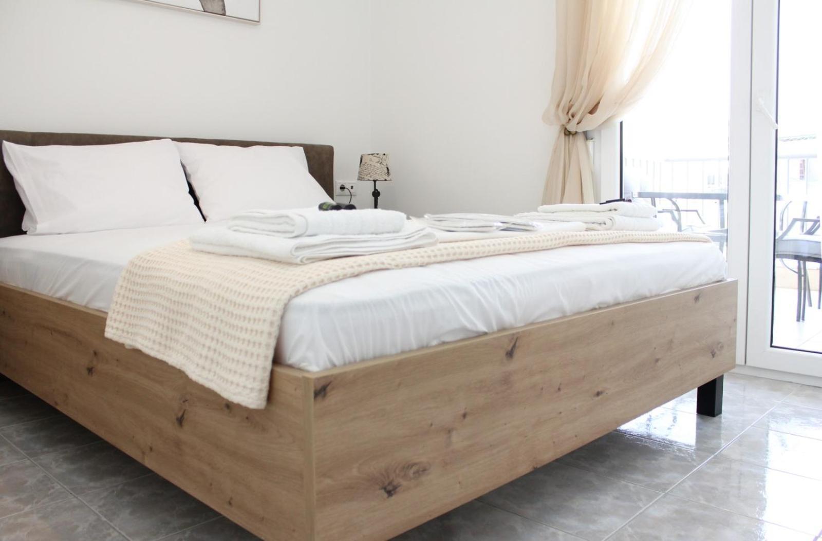 Side Beach Apartment Kavála ภายนอก รูปภาพ